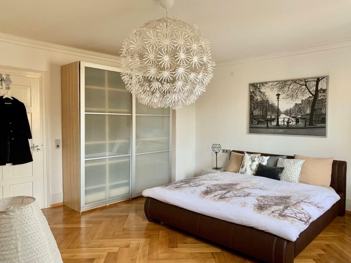 Deluxe Business City Apartments Metzingen Villa Landenberger Eksteriør bilde